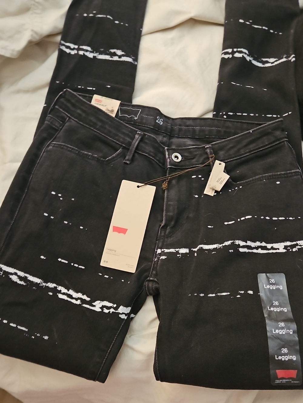 Levi's Women's Black Print Legging Jeans - 26